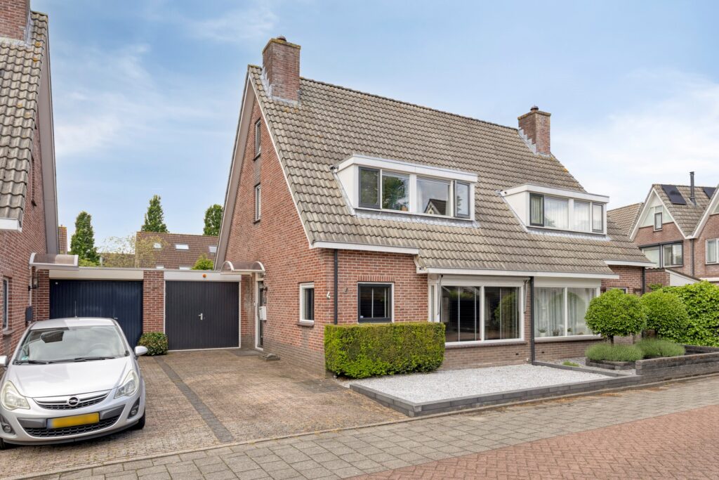 Debussystraat 4