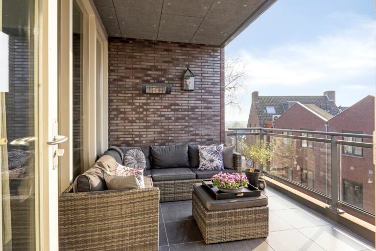 M.W. van de Waalstraat 32
