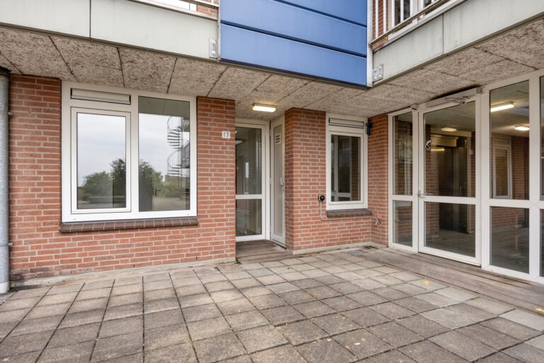 Plantsoenstraat 17